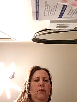 Snapshot of Angelacoquine chatting on 12-08-24, 11:46 Angelacoquine online show from 12-08-24, 11:46