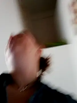 Snapshot of Angelacoquine chatting on 12-19-24, 11:07 Angelacoquine online show from 12-19-24, 11:07