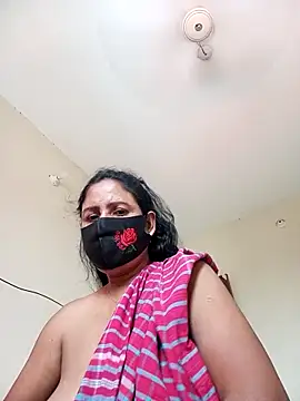 Snapshot of Neha-Roy chatting on 05-09-26, 05:01 Neha-Roy online show from 05-09-26, 05:01