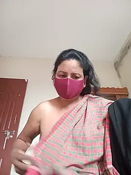 Snapshot of Neha-Roy chatting on 07-05-26, 05:58 Neha-Roy online show from 07-05-26, 05:58