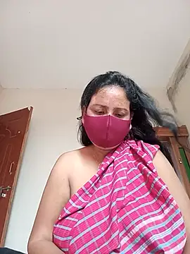 Snapshot of Neha-Roy chatting on 07-07-26, 06:47 Neha-Roy online show from 07-07-26, 06:47