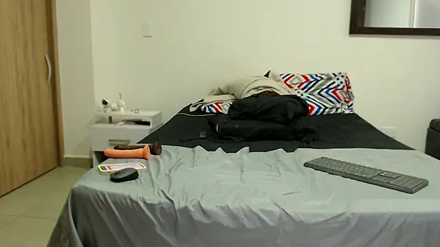 AnnieRoss69 online show from 02-18-25, 09:09