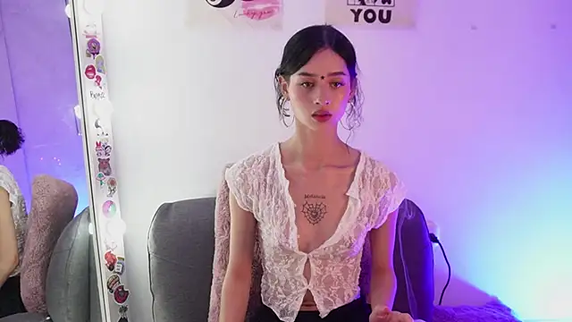 Snapshot of salome-brown chatting on 06-27-26, 12:48 salome-brown online show from 06-27-26, 12:48