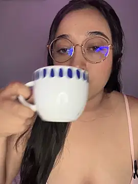 cata megan online show from 02-11-25, 10:07