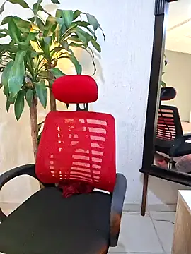 emmily d online show from 01-31-25, 05:42