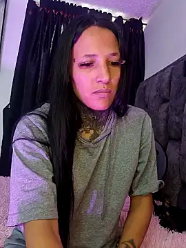 Snapshot of Nicole420squirt chatting on 12-28-24, 03:59 Nicole420squirt online show from 12-28-24, 03:59