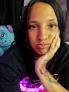 Snapshot of Nicole420squirt chatting on 01-15-25, 12:19 Nicole420squirt online show from 01-15-25, 12:19