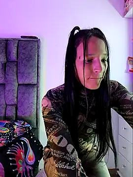 Snapshot of Nicole420squirt chatting on 02-17-25, 08:36 Nicole420squirt online show from 02-17-25, 08:36