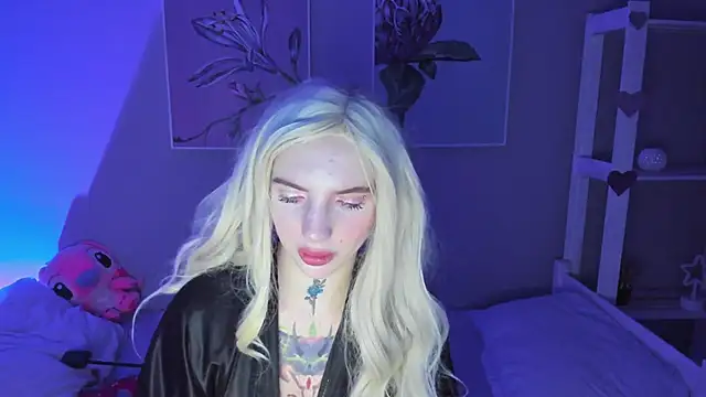 Snapshot of AnneTenet chatting on 01-26-25, 06:07 AnneTenet online show from 01-26-25, 06:07