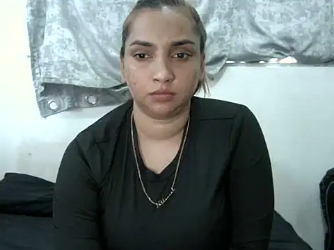 GORGEOUSLIPS online show from 02-16-26, 05:58