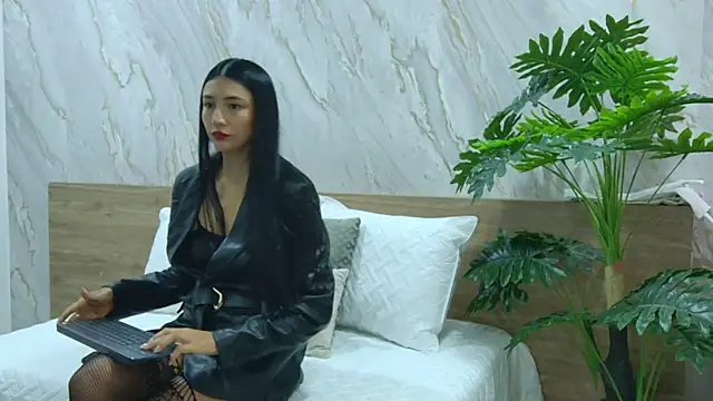 coniie jhons online show from 11-14-25, 11:31