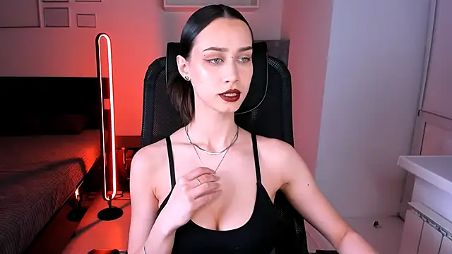 Snapshot of unaericaabistrong chatting on 03-21-25, 07:24 unaericaabistrong online show from 03-21-25, 07:24