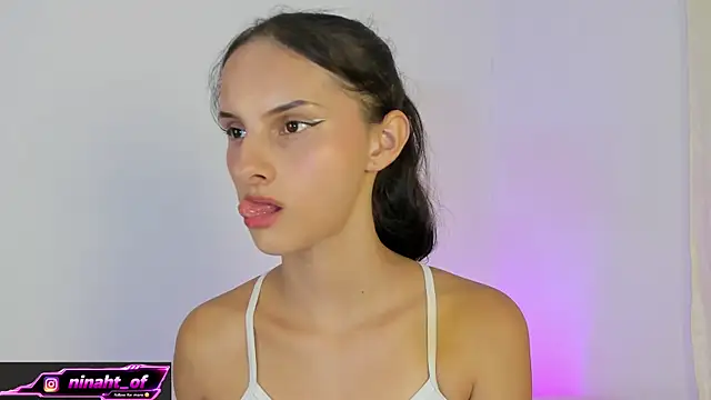 ninaht online show from 04-22-26, 09:05