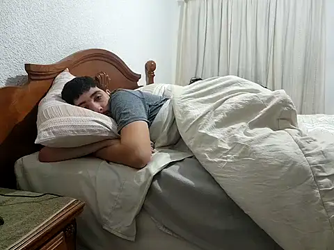 hornycollegestudenthung online show from 01-08-25, 05:27