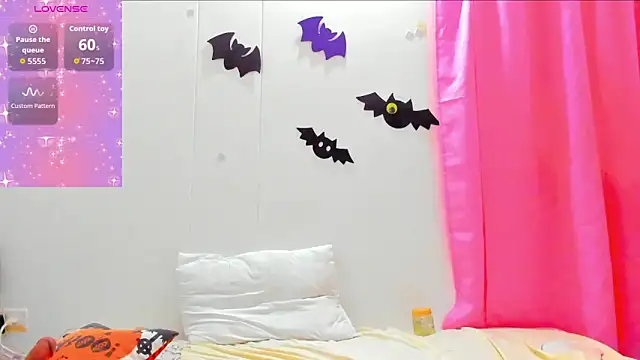 Natasha by online show from 11-06-25, 01:56