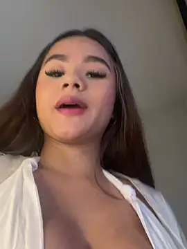 Natasha by online show from 02-05-26, 04:33