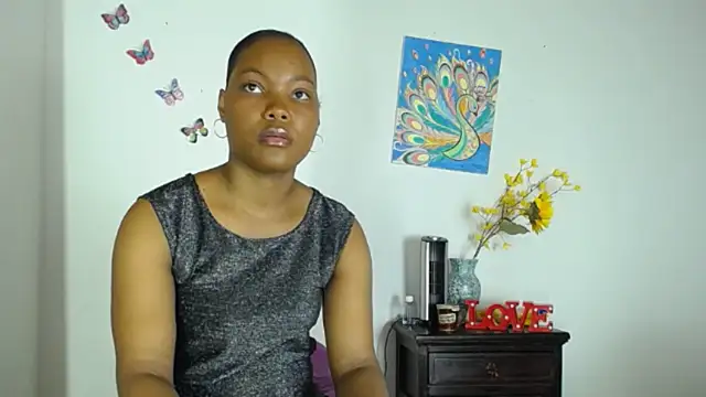 Snapshot of Madison__12 chatting on 12-05-24, 08:22 Madison  12 online show from 12-05-24, 08:22