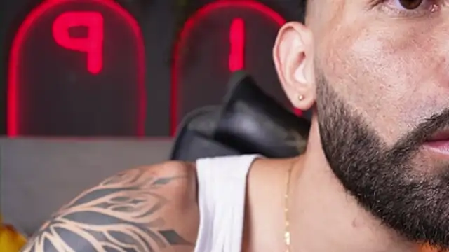 Austin bolt online show from 11-01-25, 03:41