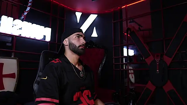 Austin bolt online show from 06-17-26, 03:53