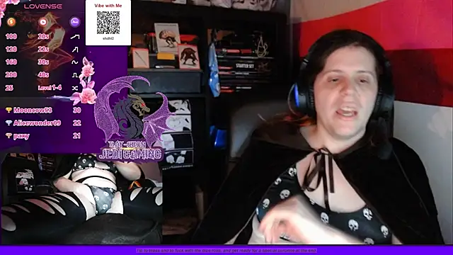 Snapshot of Rae-Suon chatting on 01-05-25, 10:32 Rae-Suon online show from 01-05-25, 10:32