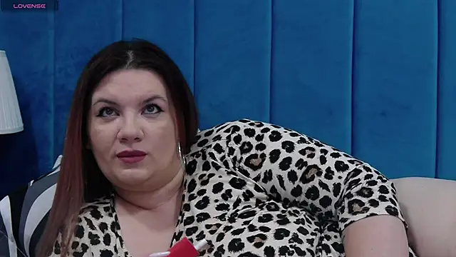 Snapshot of MelanieBrownn chatting on 12-22-24, 03:33 MelanieBrownn online show from 12-22-24, 03:33