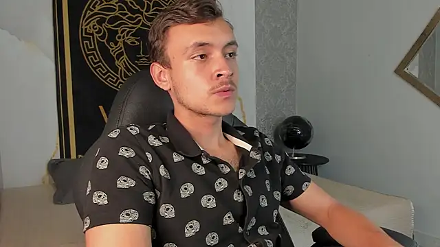 Desmon Clark online show from 01-15-25, 01:12