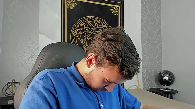 Desmon Clark online show from 01-21-25, 10:41