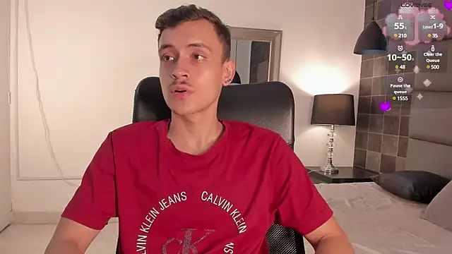 Desmon Clark online show from 03-12-25, 10:28