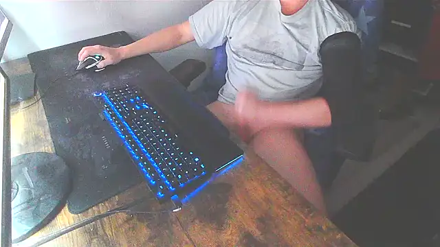 WouldLovetoFuckYou666 online show from 12-26-24, 01:07