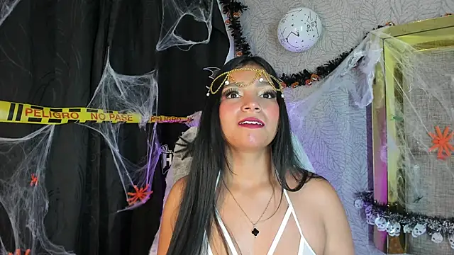 Candys victoria online show from 10-29-25, 04:59