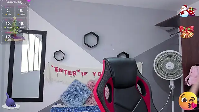 Danniela rivera online show from 12-10-24, 03:12