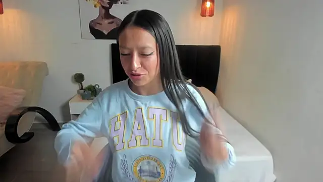 Scarlett  bell online show from 01-14-25, 12:14