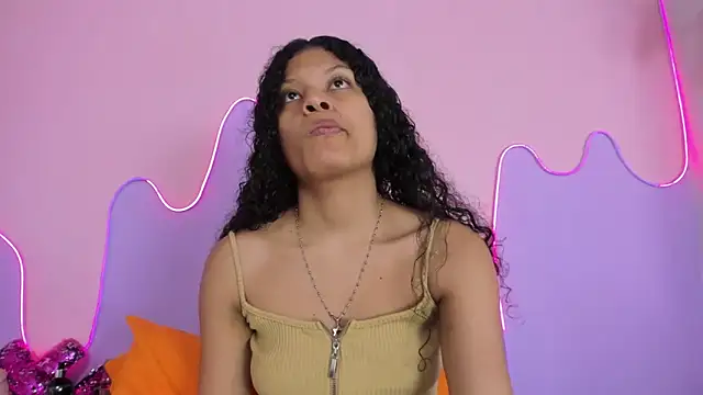 Mingie Rouse online show from 03-12-26, 03:01