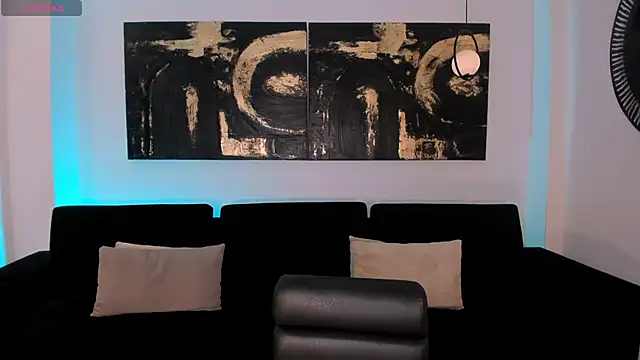 AmberFarrell online show from 11-02-25, 08:33