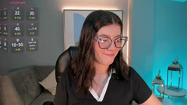 AmberFarrell online show from 02-15-26, 06:15