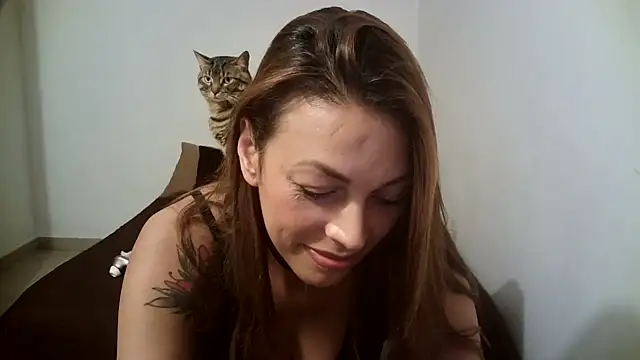 Hanna Charming online show from 06-11-26, 01:38