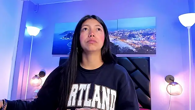 KimberlyVillaLobos online show from 04-17-26, 11:13