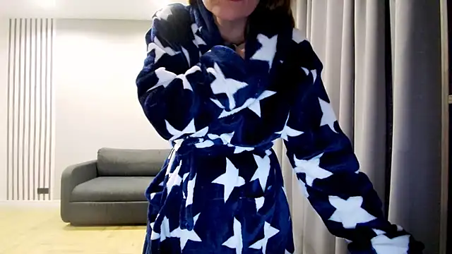 Daniella Lorente online show from 02-17-25, 05:14