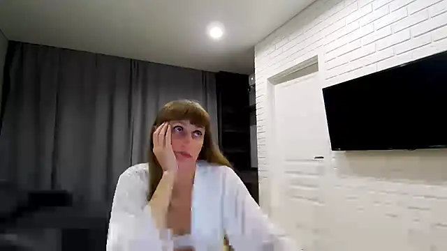 Snapshot of Daniella_Lorente chatting on 07-21-26, 12:13 Daniella Lorente online show from 07-21-26, 12:13