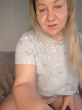 Anna Curvy online show from 02-07-26, 09:57