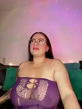 soofy   online show from 12-03-25, 03:47