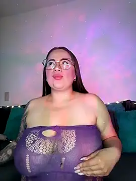 Snapshot of soofy__ chatting on 05-20-26, 04:29 soofy online show from 05-20-26, 04:29