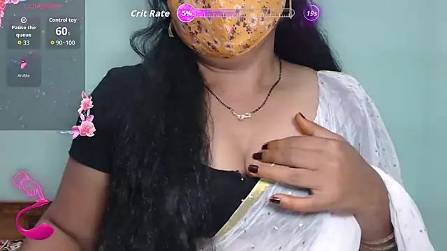 Snapshot of Queen_sakshi chatting on 11-02-25, 05:15 Queen sakshi online show from 11-02-25, 05:15