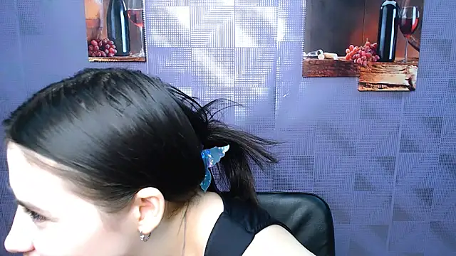 Snapshot of AliceSexyyy_ chatting on 03-10-25, 08:59 AliceSexyyy online show from 03-10-25, 08:59