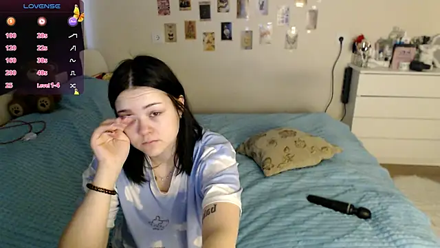 BettyandRich  online show from 10-23-25, 08:46