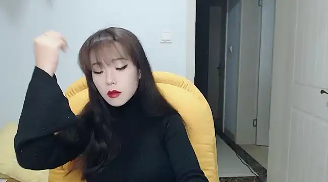 Snapshot of SuSushi728 chatting on 03-15-25, 03:59 SuSushi728 online show from 03-15-25, 03:59