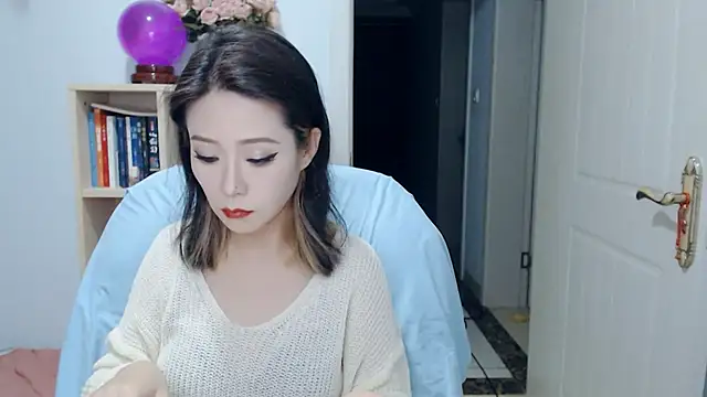 SuSushi728 online show from 06-10-26, 03:44