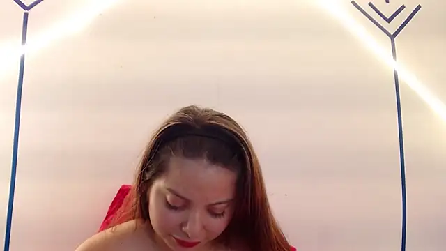 Emawalker  online show from 03-07-25, 06:22