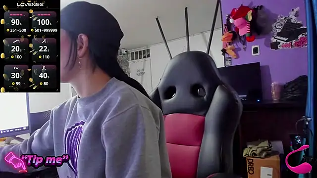 Tefannyy  online show from 01-08-25, 10:58