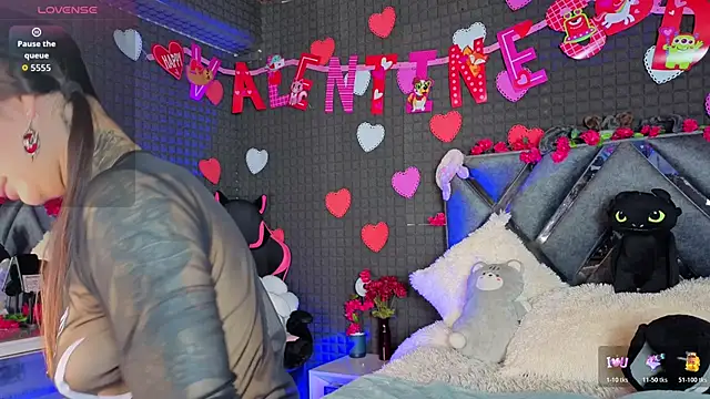 Snapshot of SolBeaumont1 chatting on 02-16-26, 07:10 SolBeaumont1 online show from 02-16-26, 07:10